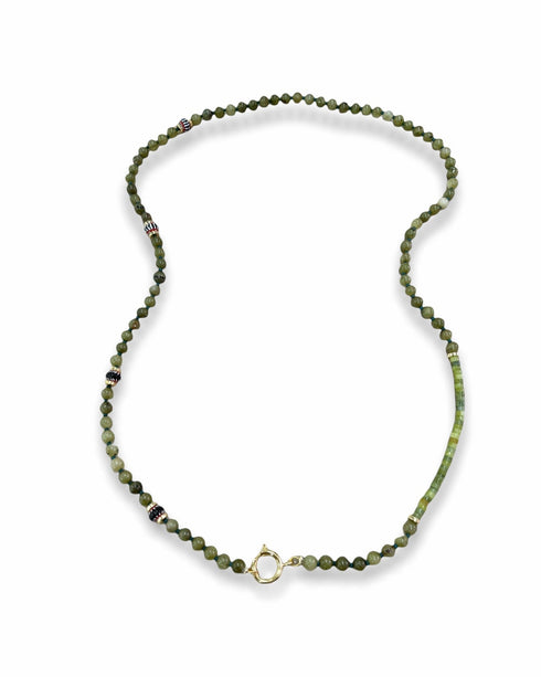 שרשרת חרוזים אפריקאים ומיוקי