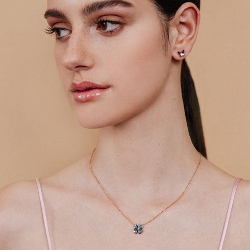 שילוב של עגיל נטורה ושרשרת פורטונה