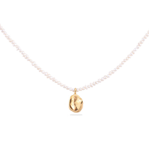 שרשרת פנינים טרייס