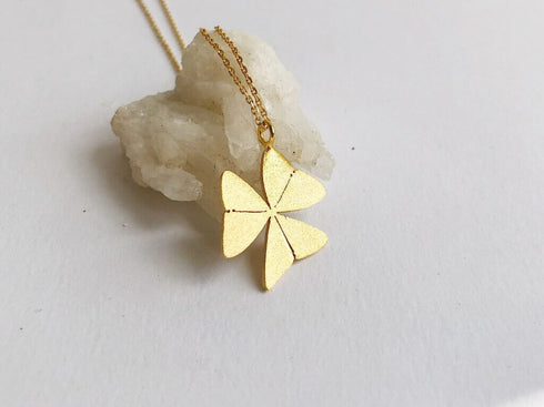 שרשרת אוקסליס פליז מצופה זהב