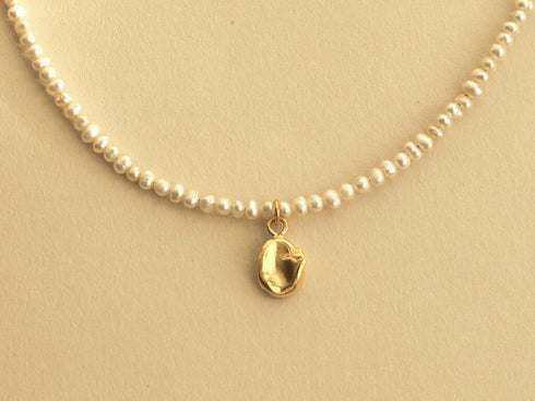 תליון בצורת טיפה